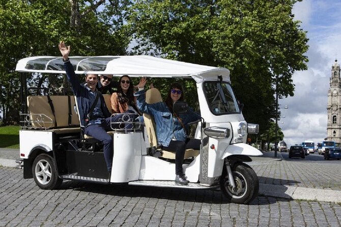 2 Hour Private Tuktuk Tour in Porto to Monastery and Cellars - The tuk-tuk ride through Porto and Gaia