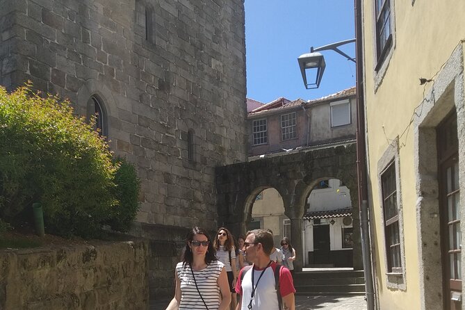 3 Hour Porto Essential Private Tour - São Bento Station’s blue-and-white story