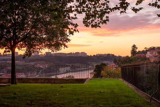 3-Hour Porto Jewish Heritage Walking Tour with Local Guide - What the three-hour format does well