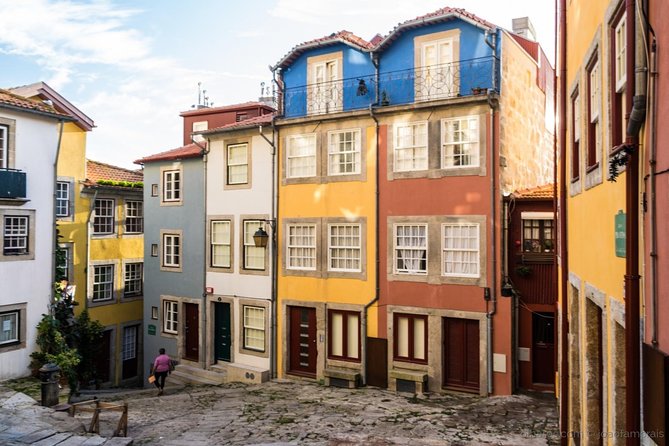 3-Hour Porto Jewish Heritage Walking Tour with Local Guide - Ribeira Square and the old Jewish quarter