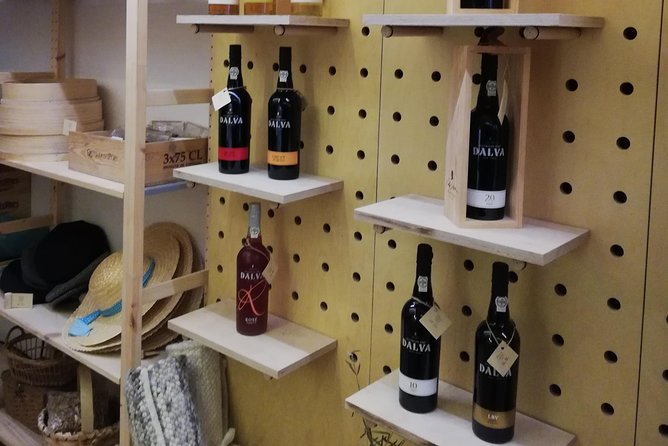 3 table wines & 5 Port wines + Tapas - Five Ports and tapas at Lado Wines