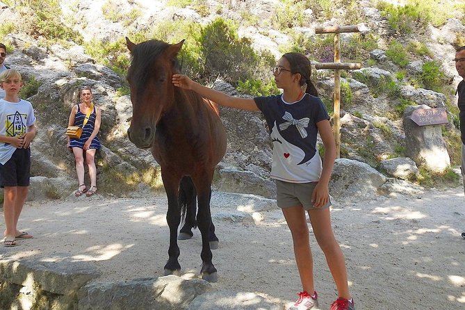 3 Wonderful Waterfalls in a Day - Fafião Combines Lunch With Local Mountain Culture