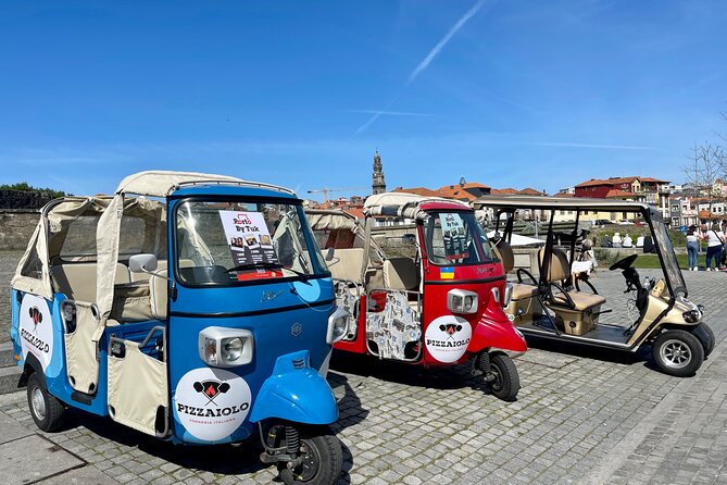 3h30 tour in Porto by Tuk Tuk - Cais de Gaia and a short riverfront passage