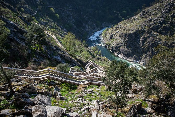516 Arouca Bridge, Paiva Walkways and Aveiro Tour - Why the 516 Arouca Bridge is worth the trip