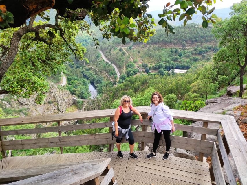 Alvarenga: Paiva Walkways and 516 Arouca Bridge Guided Tour - Why this Arouca outing works so well