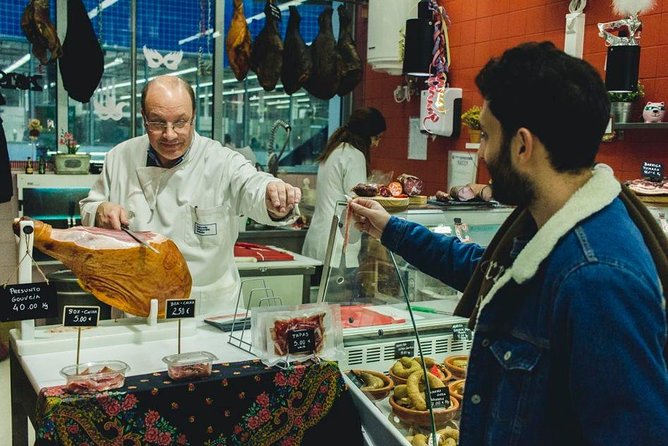 Authentic Porto Food Tour & Market Experience - Exploring the market: cured meat, cheese, cans, and vinho verde