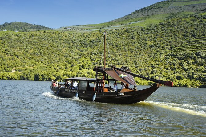 Authentic Small Group Douro Wine Tour with Lunch & River Cruise - Why this Porto day trip works so well