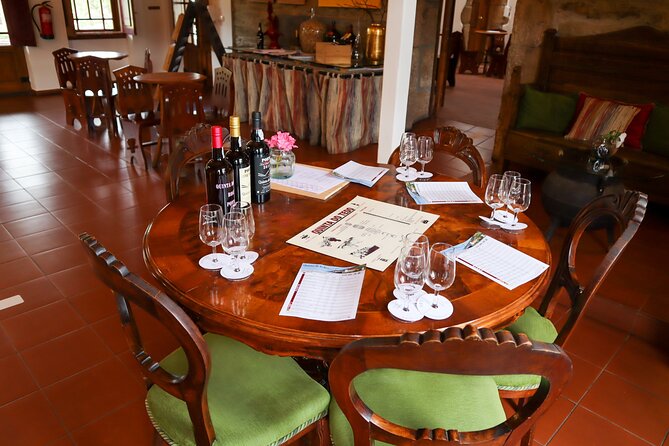 Authentic Small Group Douro Wine Tour with Lunch & River Cruise - A traditional lunch in Pinhão