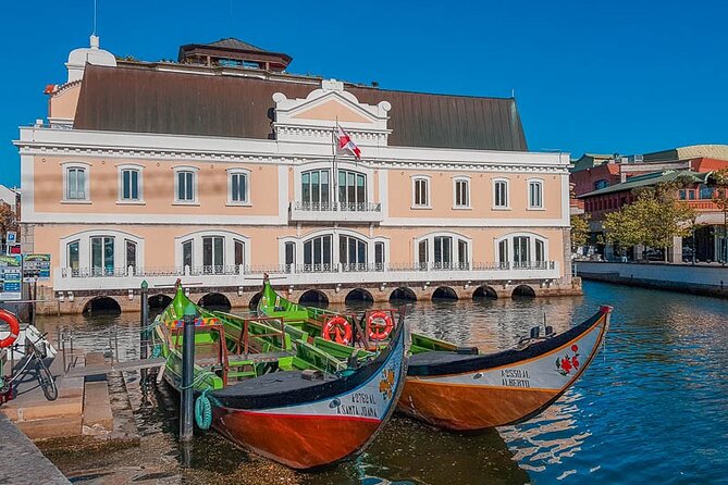 AVEIRO and COSTA NOVA Private Full Day Tour from Porto - Monday visits need extra care