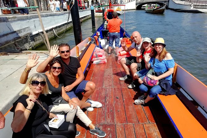 Aveiro and Costa Nova: Private Tour with Moliceiro Cruise Half Day - Key points to know before booking