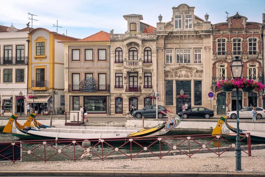Aveiro: Flexible Walking Tour in Historic Center - Why this self-guided Aveiro walk works
