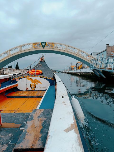 Aveiro: Private Walking Tour in the City and Moliceiro boat - Starting beside the Obelisk à Liberdade