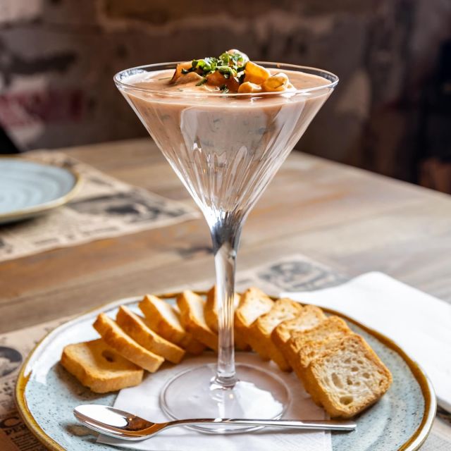 Aveiro: Wine tasting & pairing - Why the food pairings matter