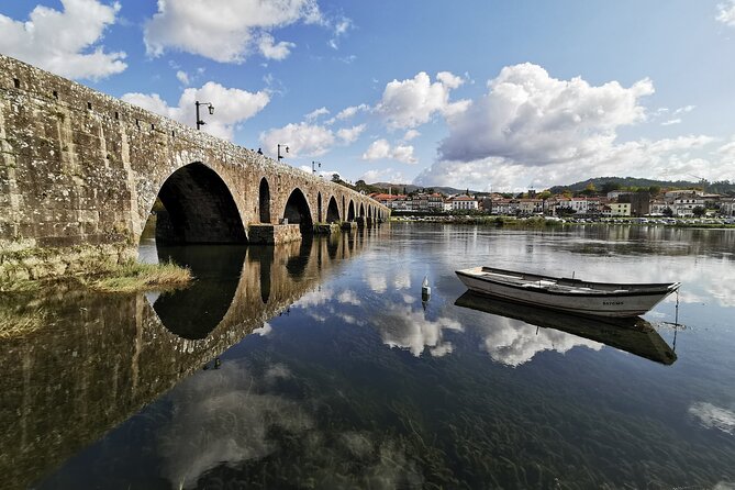 Barcelos, Ponte de Lima & Viana Private Tour (All Inclusive) - A generous Minho lunch