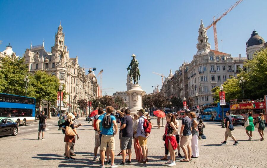 Best of Porto Guided Tour: Cruise & Wine Tasting - The Douro River and six bridges