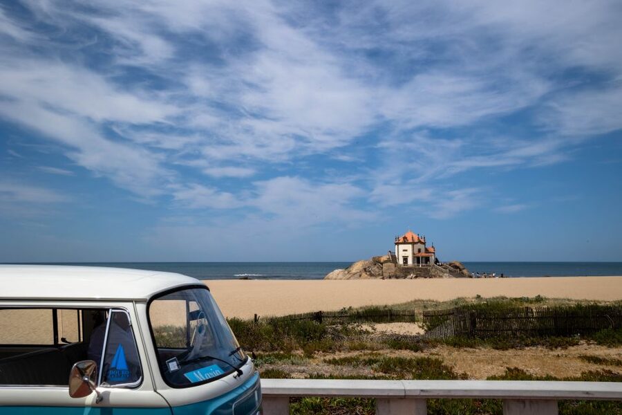 Best views to Porto from Gaia. VW Kombi tour with cocktail - The vintage Kombi is part of the attraction