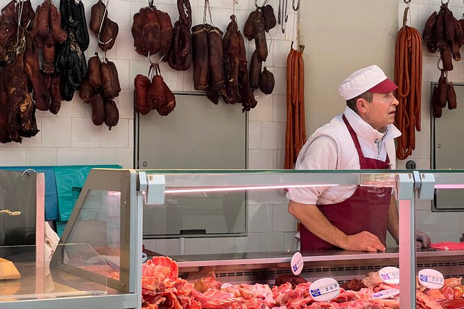 Bolhão Market Guided Food Tour - Timing, meeting point, and practical fit