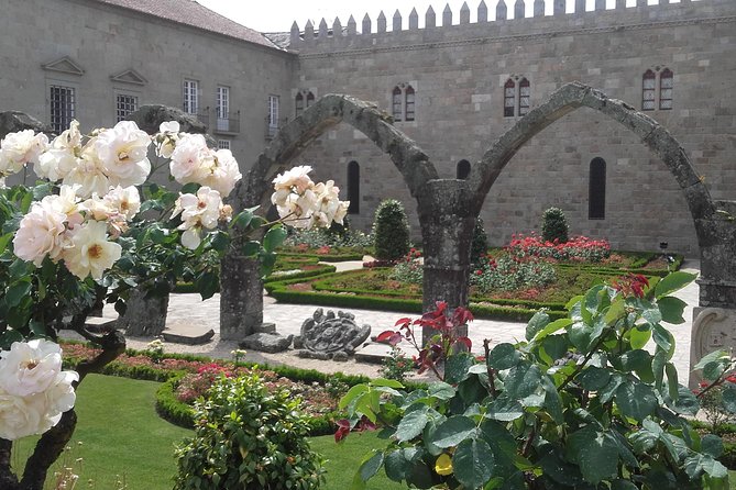 Braga Small-Group Food Tour: 3-Hour With a Local Guide - Practical details that affect your day