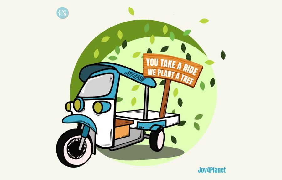 Braga: Tuk Tuk City Tour - The old center, from Holy Cross Church to City Hall