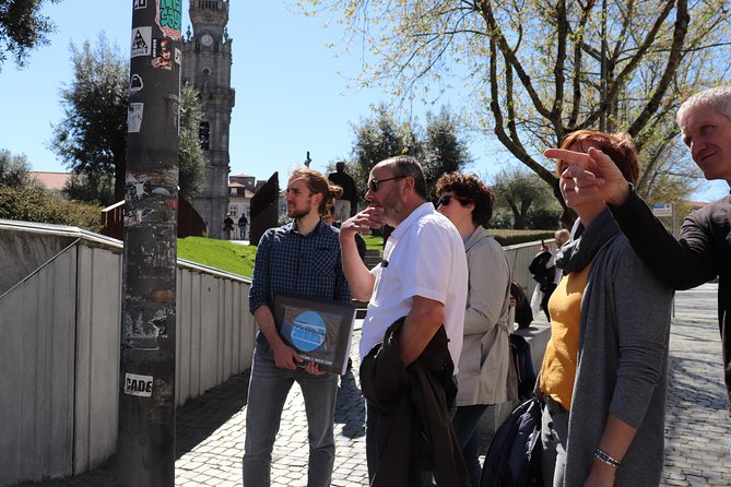 City tour through historic center of Porto with many insider tips 3 1/2 hrs. - Why this Porto tour feels different