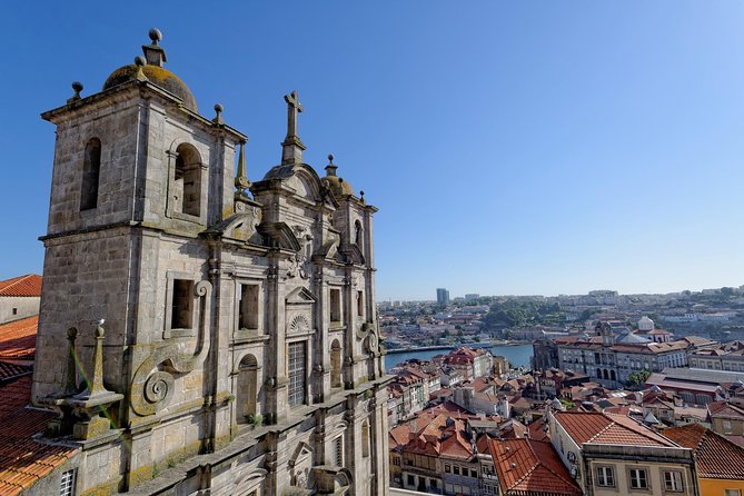 City tour through historic center of Porto with many insider tips 3 1/2 hrs. - Clérigos Tower and a quiet city garden