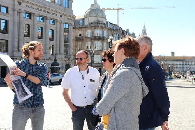 City tour through historic center of Porto with many insider tips 3 1/2 hrs. - Starting at Praça da Liberdade