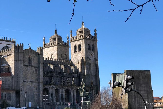 City Walking Tour & Port Wine Cellar - Porto Cathedral and the city above the river