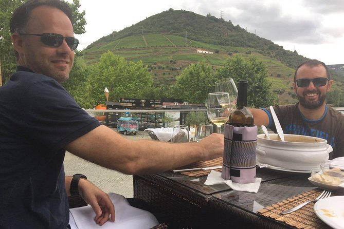 Day Trip Through the Enchanting Douro Valley #DuckSideOfPorto - São Leonardo da Galafura and the Douro River