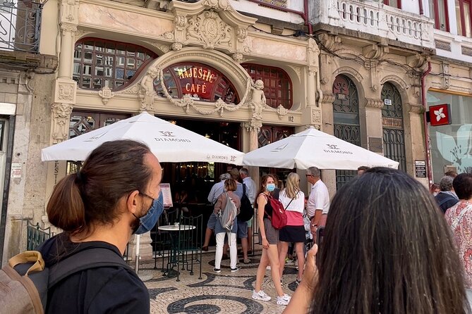 Discover Porto A Private Walking Tour with Authentic Tasting - Avenida dos Aliados and Porto’s civic center