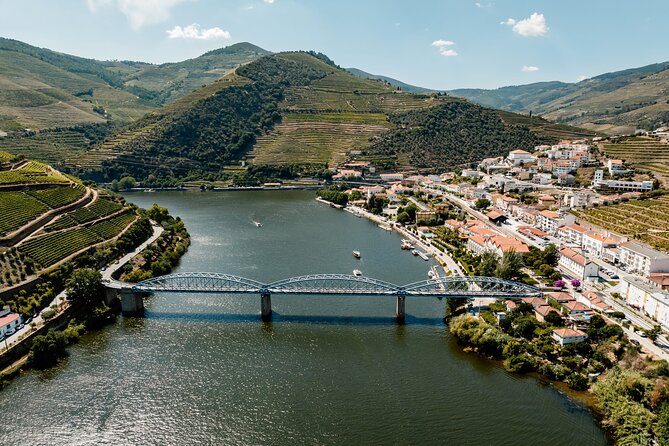 Douro Experience - Boat and Train Ride - Lunch and Wine Tasting - All Included - What the $175.43 price really covers