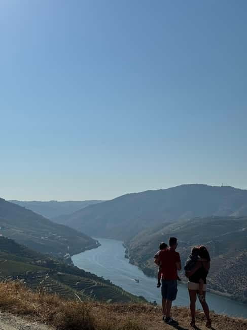 Douro offroad experience: visit to a winery and a picnic - What $147 buys you