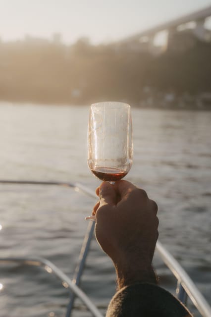 Douro River Cruise with Cheese & Tonic Porto in a Sailboat - Ribeira Seen from a Moving Boat
