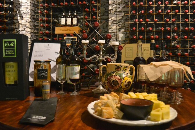 Douro Three Winery Small Group Tour with Lunch and Tastings - Sabrosa and the third winery
