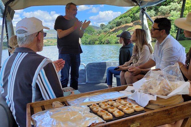DOURO VALLEY & AMARANTE: Private Tour, Wine Tour and Cruise - Inside a traditional Douro wine estate