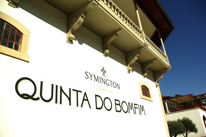 Douro Valley: From Casal de Loivos to Pinhão Walk and Wine Tour - Walking from Casal de Loivos through the vineyards