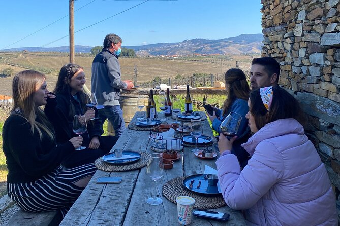 DOURO VALLEY: Lunch in a winery, tastings & 1-h private boat tour - Premium option and the lunch stop near Peso da Régua