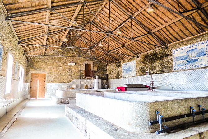 Douro Valley Pinhao Quinta da Foz Tour and Tasting 5 Wines - Starting at Quinta da Foz in Pinhão