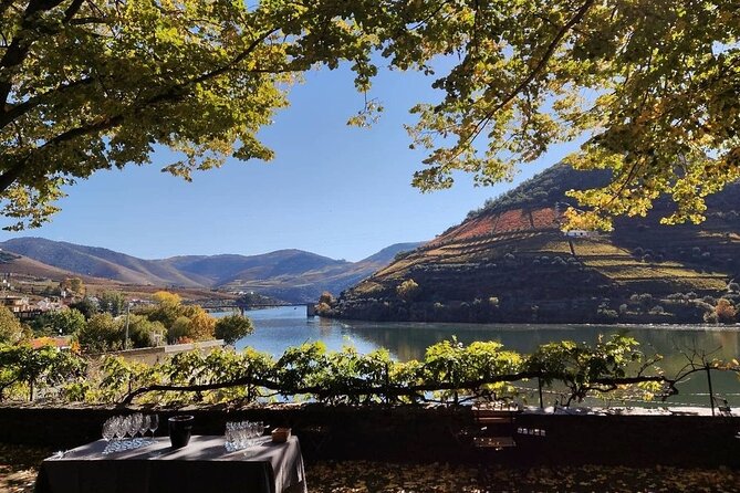 Douro Valley Pinhao Quinta da Foz Tour and Tasting 5 Wines - What $42.24 buys you