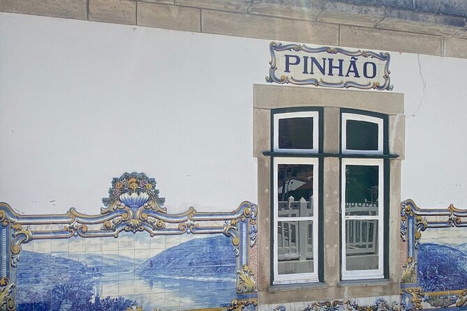 Douro Valley Private Tour: 2 Farms, Lunch & Boat Trip - Régua adds a small-town pause