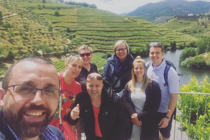 Douro Valley Tour: Wine Tasting, Cruise and Lunch from Porto - Why this Douro Valley day works from Porto