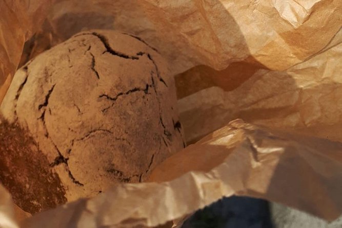 Eat & Tell Porto's Tale: The historical tour that goes through your stomach! - Who will get the most from this experience