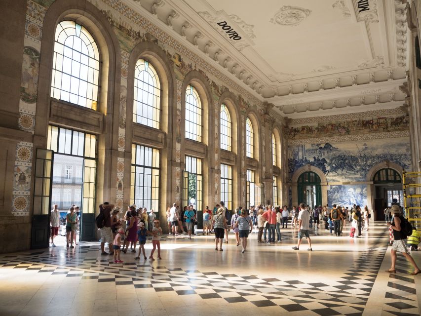 Essential Porto Walking Tour - Small groups, private options, and the right pace