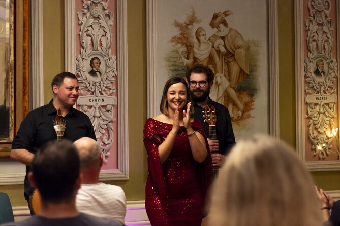 Fado Concert in one of Porto's most beautiful houses! - How fado feels here