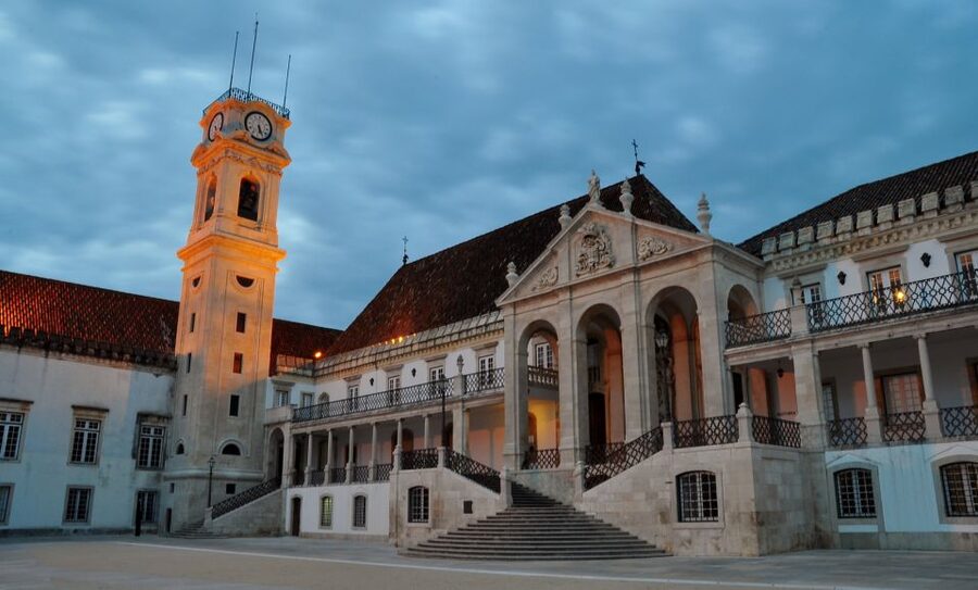 Fátima and Coimbra Full-Day Tour from Porto - Guides, languages, and group size