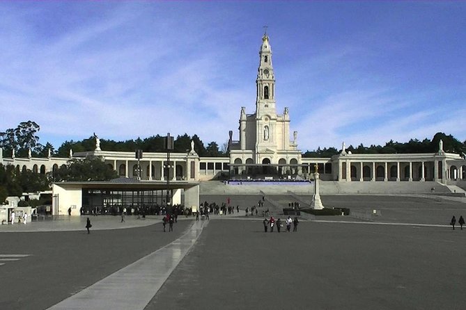 Fátima and Coimbra Private Tour from Porto - Food, timing, and the small-vehicle question