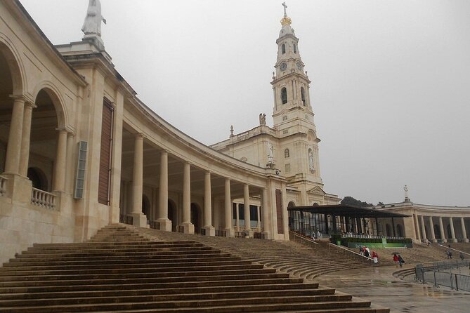 FÁTIMA Private Shrine and Pastorinhos Tour from Porto - Casa de Lúcia and the final personal connection