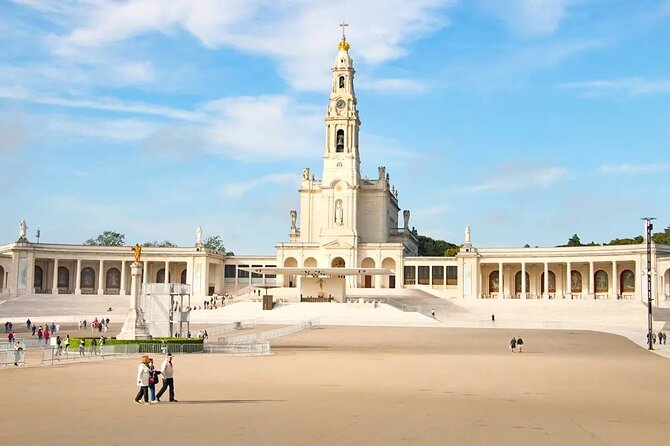 Fatima Sanctuary and Pastorinhos Village Private Tour From Porto - Key points to know before booking