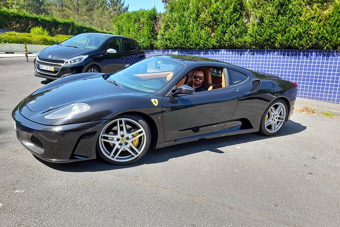 Ferrari driving experience on motorway in Braga - Choosing Between Driving and Riding