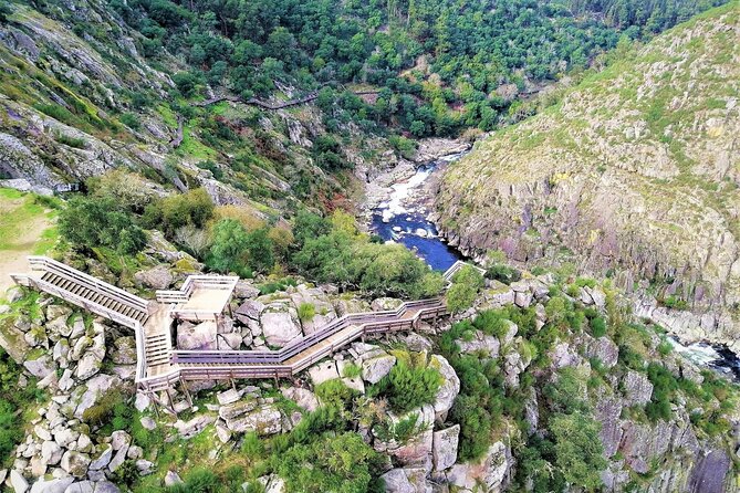 From Arouca: 516 Arouca Bridge & Paiva Walkway Tour - Crossing the 516 Arouca Bridge