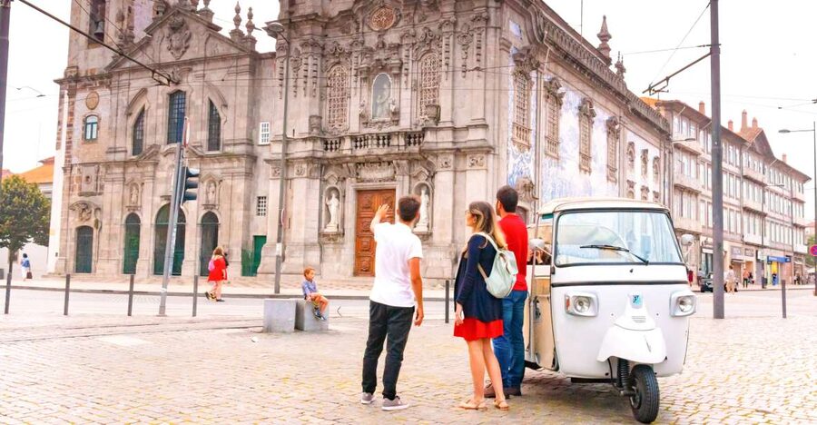 From Leixões: Private Porto Historic Center Tuk Tuk Tour - Bolhão market and Rua de Santa Catarina